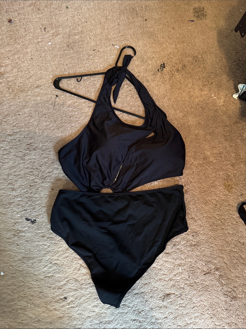 SHEIN Black Halter One-Piece Swimsuit with High-Waist Bottom